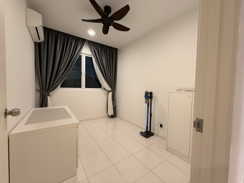 Condominium for Rent at i-Santorini - Dyson Ng - Bedroom - PropertyGuru.com.my