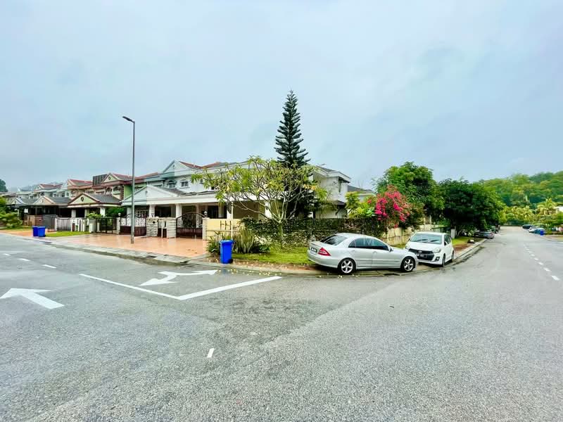 Rumah Teres 2 Tingkat untuk Dijual di Bukit Bandaraya (Shah Alam) - Sabirin Ahmad - Exterior - PropertyGuru.com.my