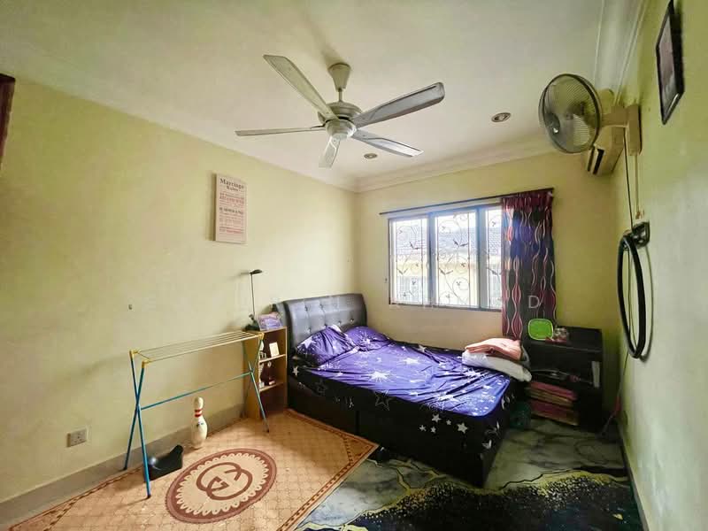Rumah Teres 2 Tingkat untuk Dijual di Bukit Bandaraya (Shah Alam) - Sabirin Ahmad - Bedroom - PropertyGuru.com.my
