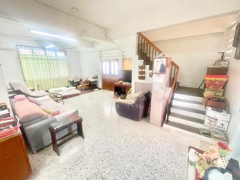 Bungalow for Sale in Seremban (Negeri Sembilan) - Hassan Basri Suhaimi - Living Room - PropertyGuru.com.my