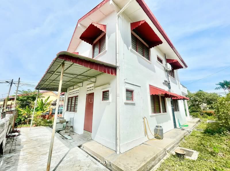 Bungalow for Sale in Seremban (Negeri Sembilan) - Hassan Basri Suhaimi - Exterior - PropertyGuru.com.my