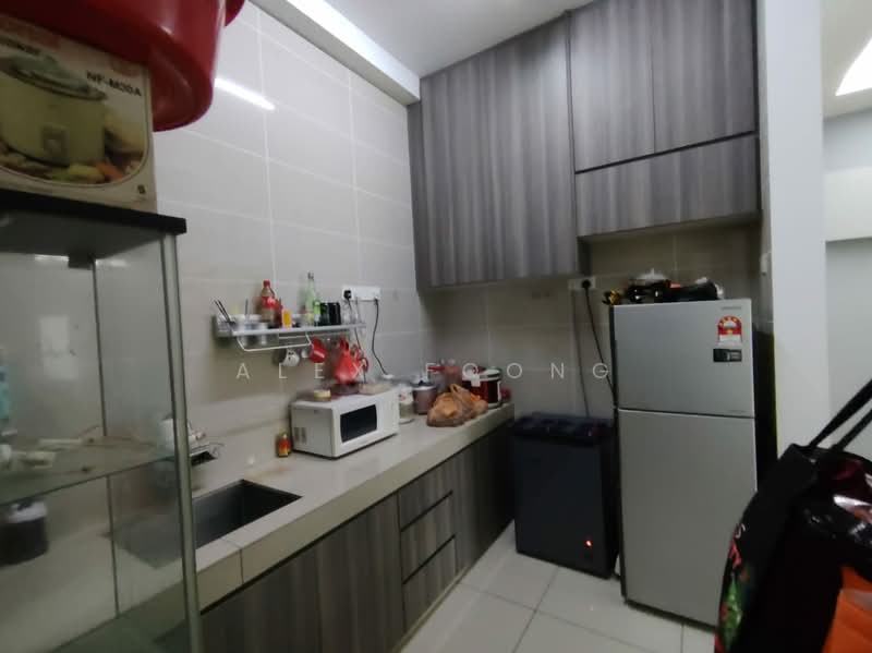 Condominium for Sale at Fortune Perdana - Alex Foong - Kitchen - PropertyGuru.com.my
