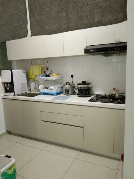 Condominium for Rent at i-Santorini - Dyson Ng - Kitchen - PropertyGuru.com.my