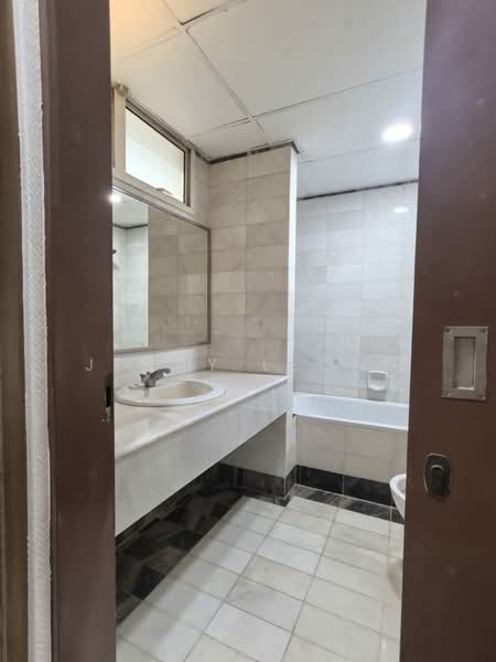 Apartment for Rent at Desa Mar Vista - Jenny Leong - Bathroom - PropertyGuru.com.my