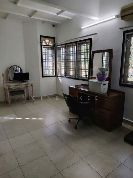 Link Bungalow for Sale in Taman Universiti Ss3 (Petaling Jaya) - Cindy Kee - Study - PropertyGuru.com.my