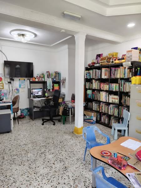 Link Bungalow for Sale in Taman Universiti Ss3 (Petaling Jaya) - Cindy Kee - Study - PropertyGuru.com.my