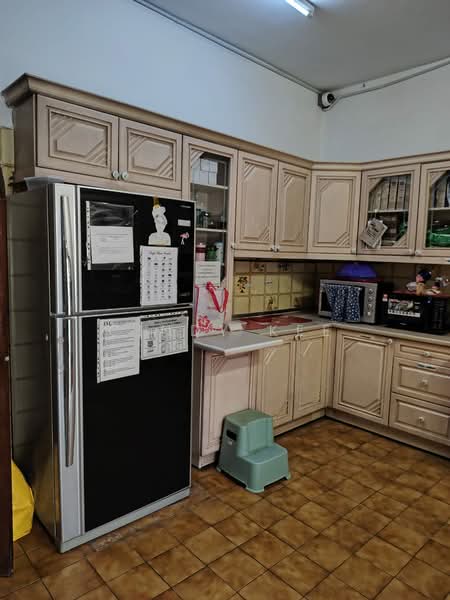Link Bungalow for Sale in Taman Universiti Ss3 (Petaling Jaya) - Cindy Kee - Kitchen - PropertyGuru.com.my