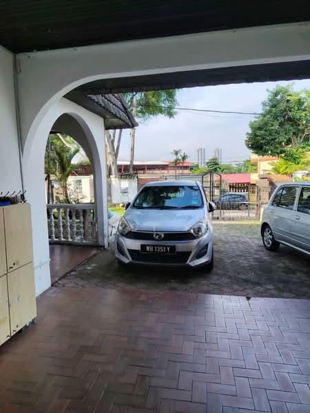 Link Bungalow for Sale in Taman Universiti Ss3 (Petaling Jaya) - Cindy Kee - Exterior - PropertyGuru.com.my
