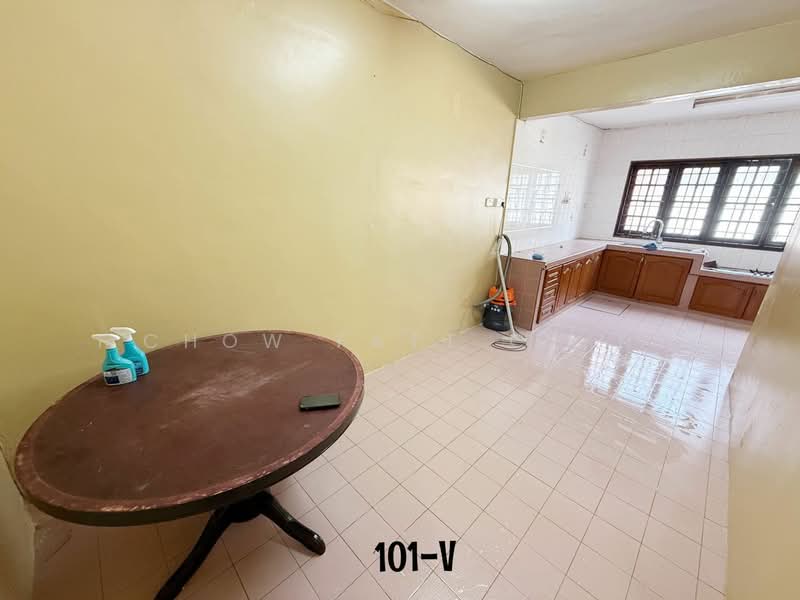 Rumah Teres 2 Tingkat untuk Dijual di Taman Palm Grove (Klang) - Chow Fatt Chin - Kitchen - PropertyGuru.com.my