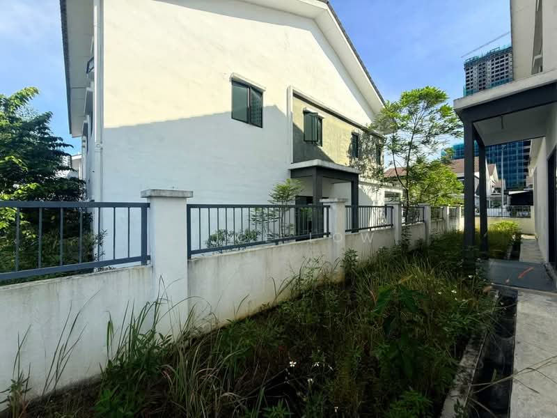 Rumah Berkembar untuk Dijual di Taman Scientex Rawang (Rawang) - Alice Low - Exterior - PropertyGuru.com.my