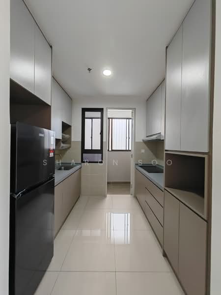 Condominium for Sale at The Pulse Residence - Sharon Soo - Kitchen - PropertyGuru.com.my