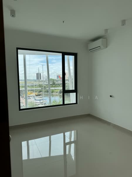 Pangsapuri untuk Dijual di R&F Princess Cove Phase 3-New Casa Suites - Andy Chia - Bedroom - PropertyGuru.com.my