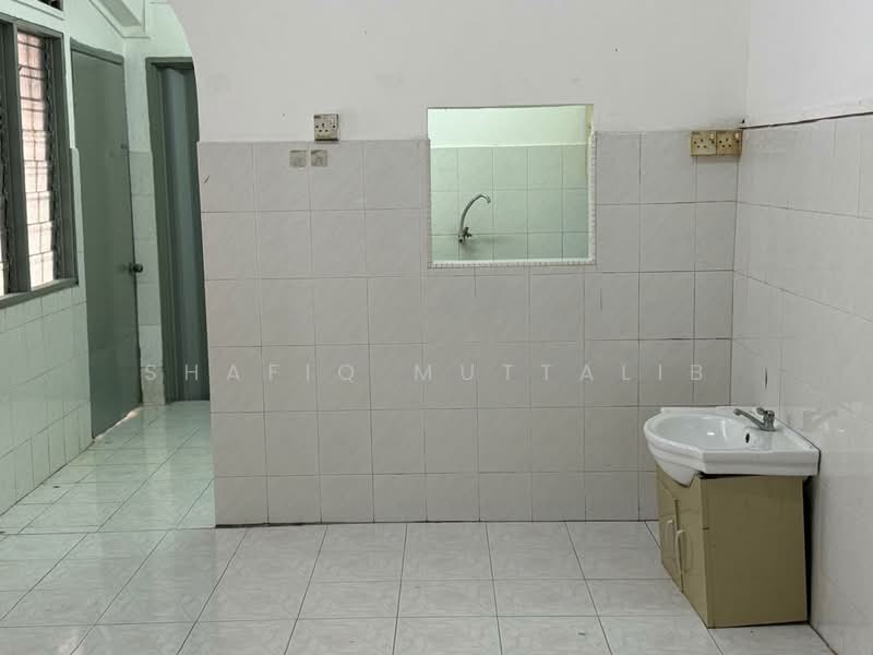 Terraced House for Rent in Ampang Jaya (Ampang) - Shafiq Muttalib - Kitchen - PropertyGuru.com.my