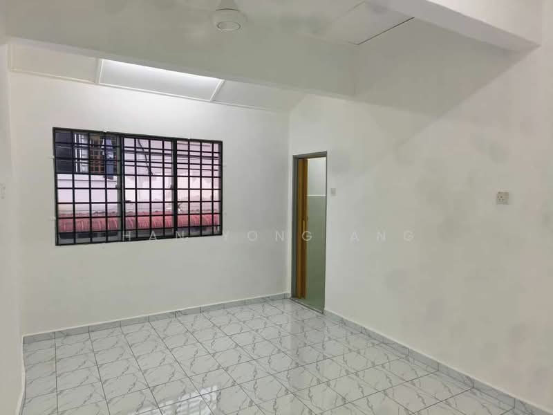 2-storey Terraced House for Sale in Taman Universiti (Skudai) - Han Yong Ang - Interior - PropertyGuru.com.my