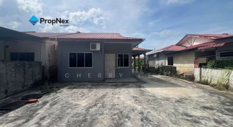 1-storey Terraced House for Sale in Kota Samarahan (Sarawak) - Cherry Lee - PropertyGuru.com.my