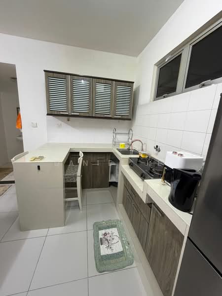 Service Residence for Rent at Domain 2 @ NeoCyber - Daniel Je - Kitchen - PropertyGuru.com.my
