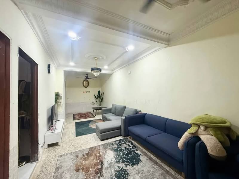 Rumah Teres 1 Tingkat untuk Dijual di Taman Klang Perdana (Kapar) - Syed Othman - Living Room - PropertyGuru.com.my