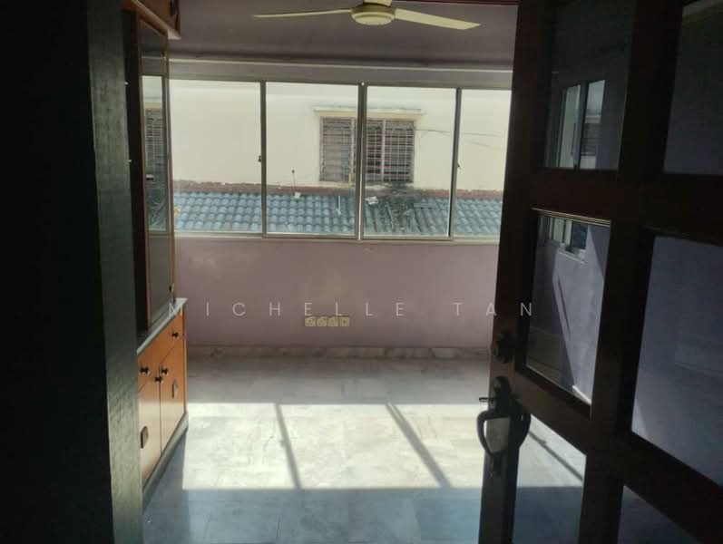 2-storey Terraced House for Sale in Kajang (Selangor) - Michelle Tan - Balcony - PropertyGuru.com.my