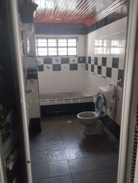 2-storey Terraced House for Sale in Kajang (Selangor) - Michelle Tan - Bathroom - PropertyGuru.com.my