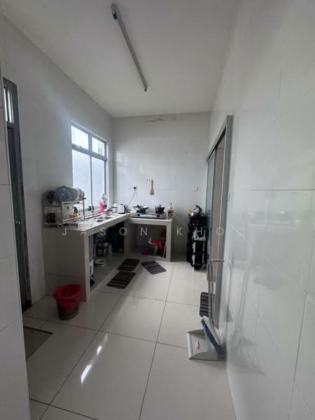 Rumah Teres 2 Tingkat untuk Dijual di Kangkar Pulai (Skudai) - Jason Khoo - Kitchen - PropertyGuru.com.my