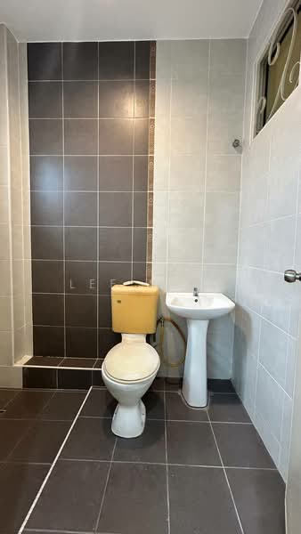 2-storey Terraced House for Sale in Bandar Seri Botani (Simpang Pulai) - Lee Muzi - Bathroom - PropertyGuru.com.my