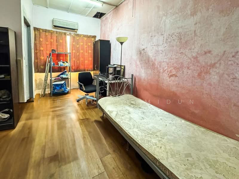 Rumah Teres 2 Tingkat untuk Dijual di TTDI Jaya (Shah Alam) - Firdaus Hamidun - PropertyGuru.com.my
