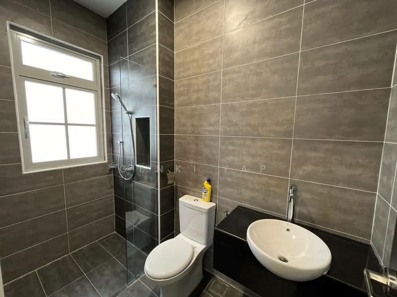 Cluster House for Rent in Taman Ekoflora (Johor Bahru) - Genki Yap - Bathroom - PropertyGuru.com.my