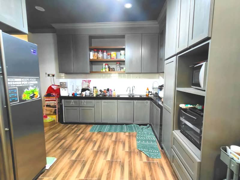 2-storey Terraced House for Sale in Bandar Putra (Kulai) - Janice Yong - Kitchen - PropertyGuru.com.my