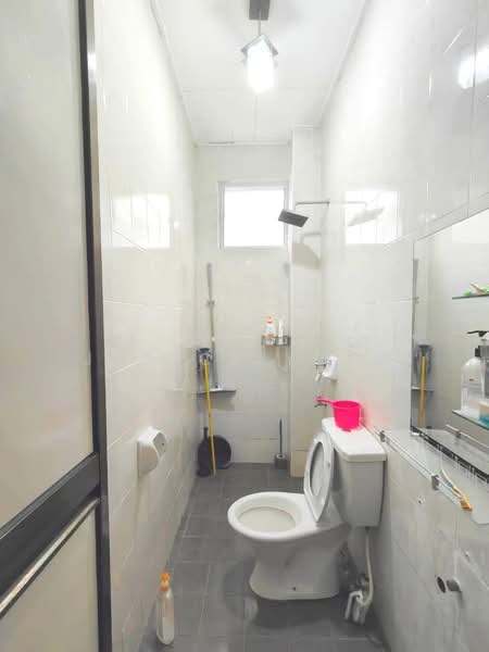 2-storey Terraced House for Sale in Bandar Putra (Kulai) - Janice Yong - Bathroom - PropertyGuru.com.my