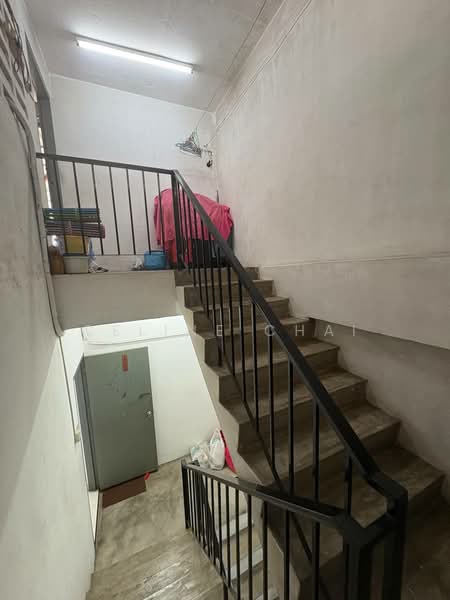 Shop / Office for Sale in Kampung Paya (Kluang) - Celine Chai - Corridor - PropertyGuru.com.my