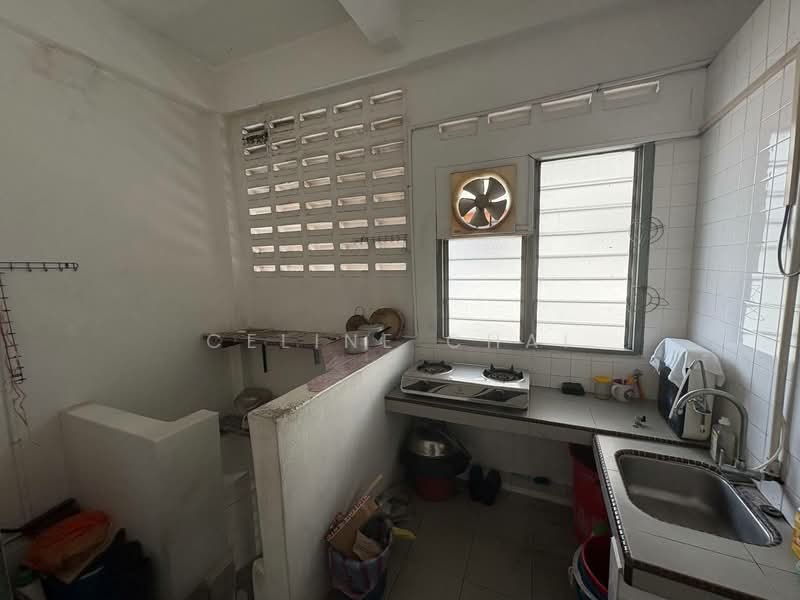 Shop / Office for Sale in Kampung Paya (Kluang) - Celine Chai - Kitchen - PropertyGuru.com.my