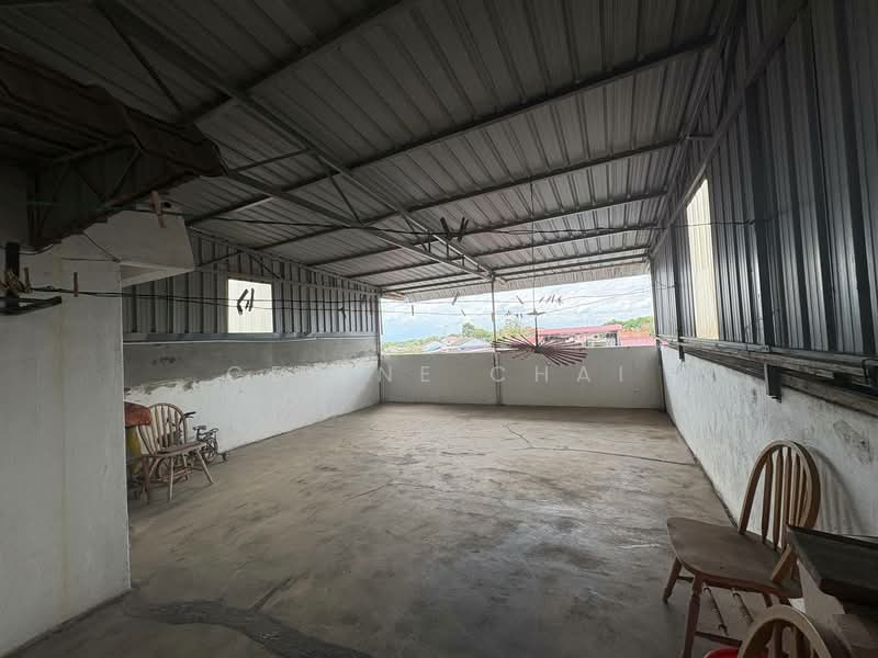 Shop / Office for Sale in Kampung Paya (Kluang) - Celine Chai - Roof - PropertyGuru.com.my