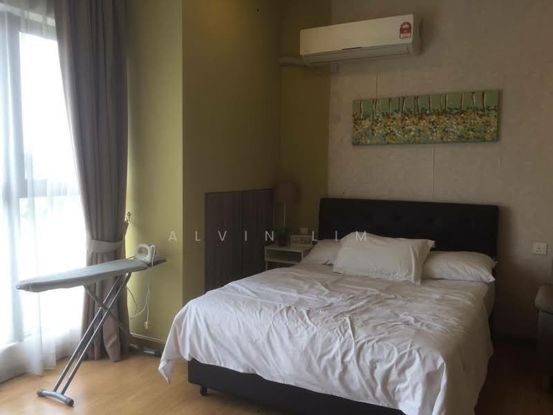 Kondominium untuk Dijual di Amberside @ Country Garden Danga Bay - Alvin Lim - Bedroom - PropertyGuru.com.my