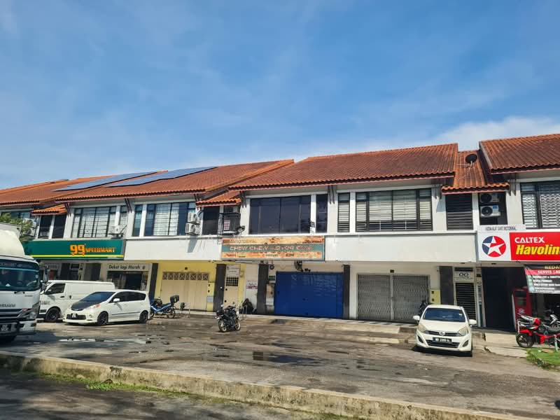 Shop / Office for Rent in Bandar Kinrara Seksyen 6 (Bandar Kinrara) - Hawk Lee - Exterior - PropertyGuru.com.my