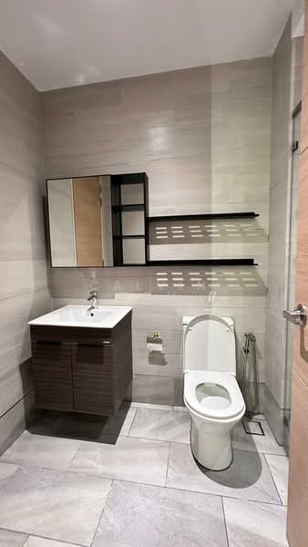 Condominium for Sale at Trinity Pentamont - Calvin Poh - Bathroom - PropertyGuru.com.my