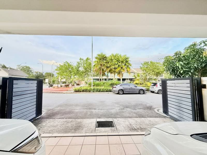 Rumah Teres 2 Tingkat untuk Dijual di Labu (Negeri Sembilan) - Zul Hasif - Exterior - PropertyGuru.com.my