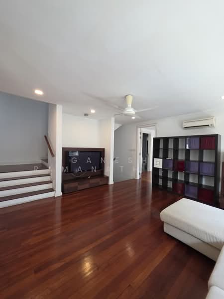 Semi-Detached House for Sale in Bandar Damansara Perdana (Damansara Perdana) - Ganesh Ramanathan (Ganesha) - Living Room - PropertyGuru.com.my