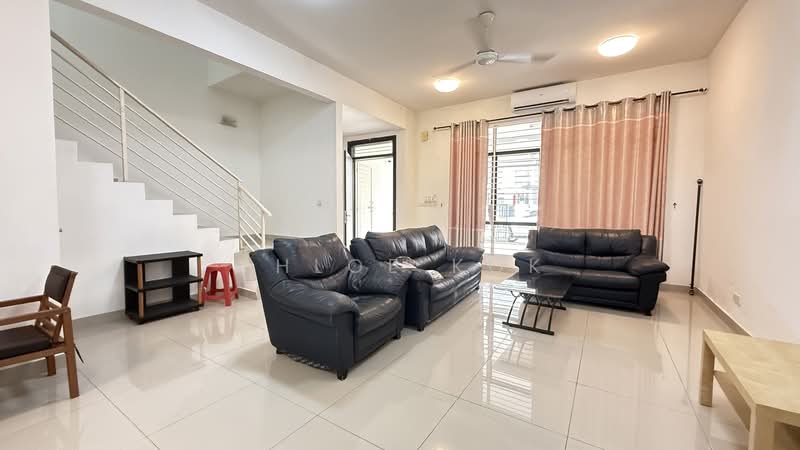 2-storey Terraced House for Sale in M Residence (Rawang) - Chloe Kok - Living Room - PropertyGuru.com.my