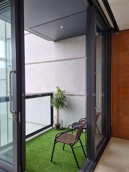 Kondominium untuk Disewa di Condominium @ The Troika - Annie Chong - Balcony - PropertyGuru.com.my