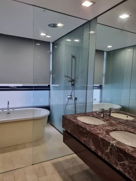 Kondominium untuk Disewa di Condominium @ The Troika - Annie Chong - Bathroom - PropertyGuru.com.my