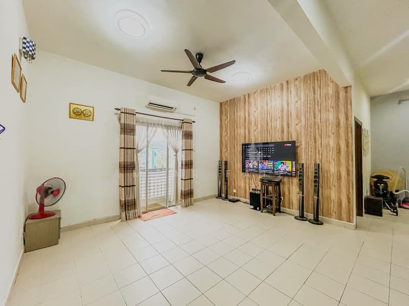 Kondominium untuk Dijual di Embun Residence - Amzar Faiz - Living Room - PropertyGuru.com.my