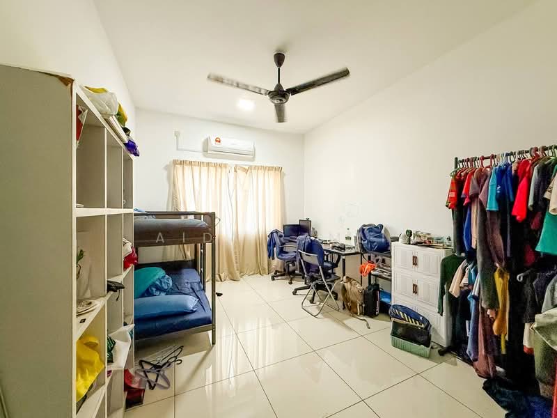 2-storey Terraced House for Sale in Alam Sari (Bangi) - Aida Ramli - Bedroom - PropertyGuru.com.my
