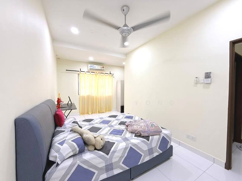 Rumah Teres 2 Tingkat untuk Dijual di Nusantara Prima (Gelang Patah) - Janice Yong - Bedroom - PropertyGuru.com.my
