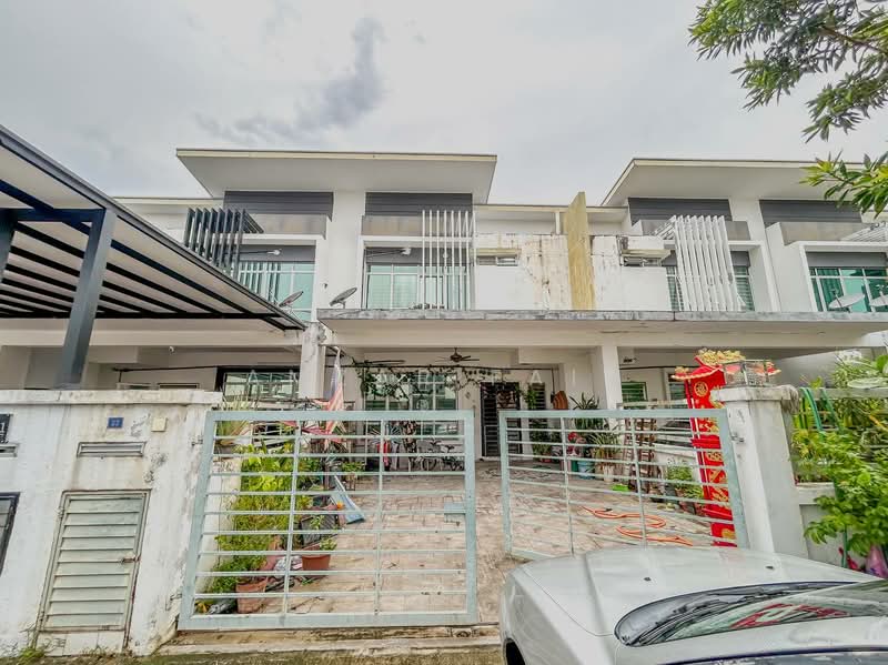 2-storey Terraced House for Sale in Puncak Alam (Selangor) - Amzar Faiz - Exterior - PropertyGuru.com.my