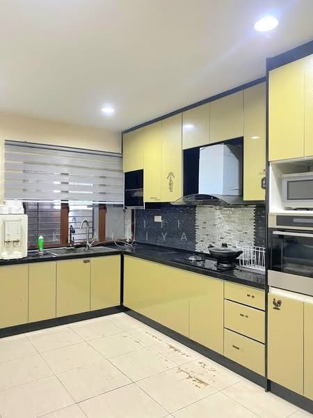 2-storey Terraced House for Sale in Rawang (Selangor) - SITI KHAIRIYAH JAAFAR - Kitchen - PropertyGuru.com.my