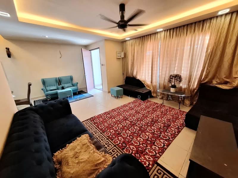 2-storey Terraced House for Sale in Rawang (Selangor) - SITI KHAIRIYAH JAAFAR - Living Room - PropertyGuru.com.my
