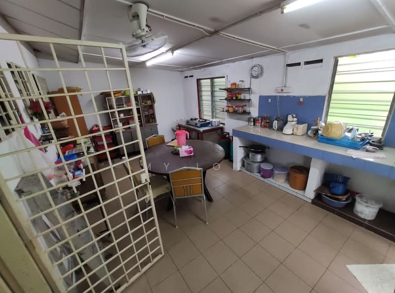Semi-Detached House for Sale in Taman Selayang Mutiara (Selayang) - MY Loh - Kitchen - PropertyGuru.com.my