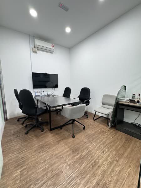 Shop for Sale in Sunway Damansara (Kota Damansara) - John Lee - Interior - PropertyGuru.com.my