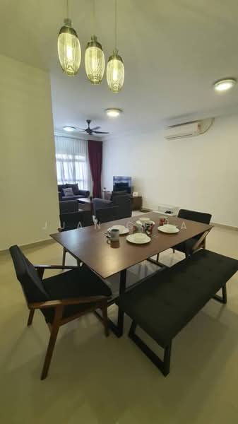Service Residence for Rent at Meridin Suites @ The Meridin - Juan Chua - Dining Room - PropertyGuru.com.my