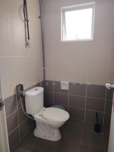 Kedai / Pejabat untuk Dijual di Shah Alam (Selangor) - Vivien Thum - Bathroom - PropertyGuru.com.my